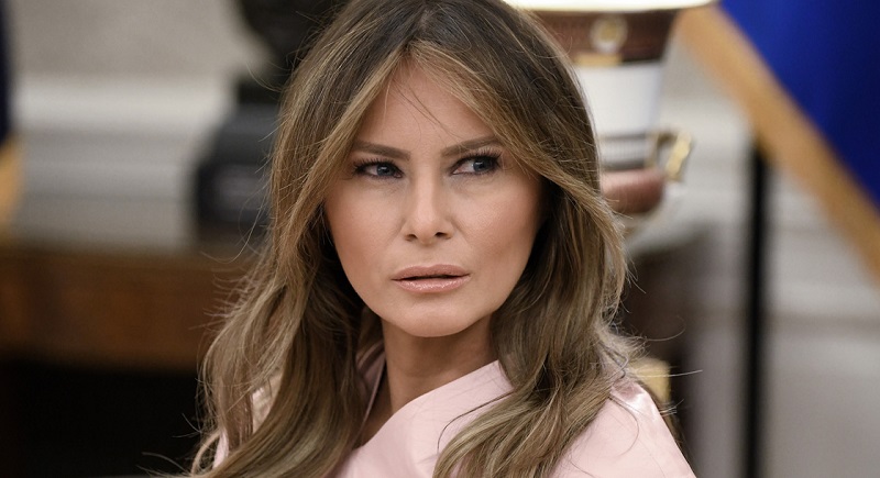 Melania Trump : une ex-collaboratrice de la Maison Blanche dévoile un message (très) compromettant